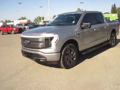 2023 Ford F-150 Lightning Pro - Pickup