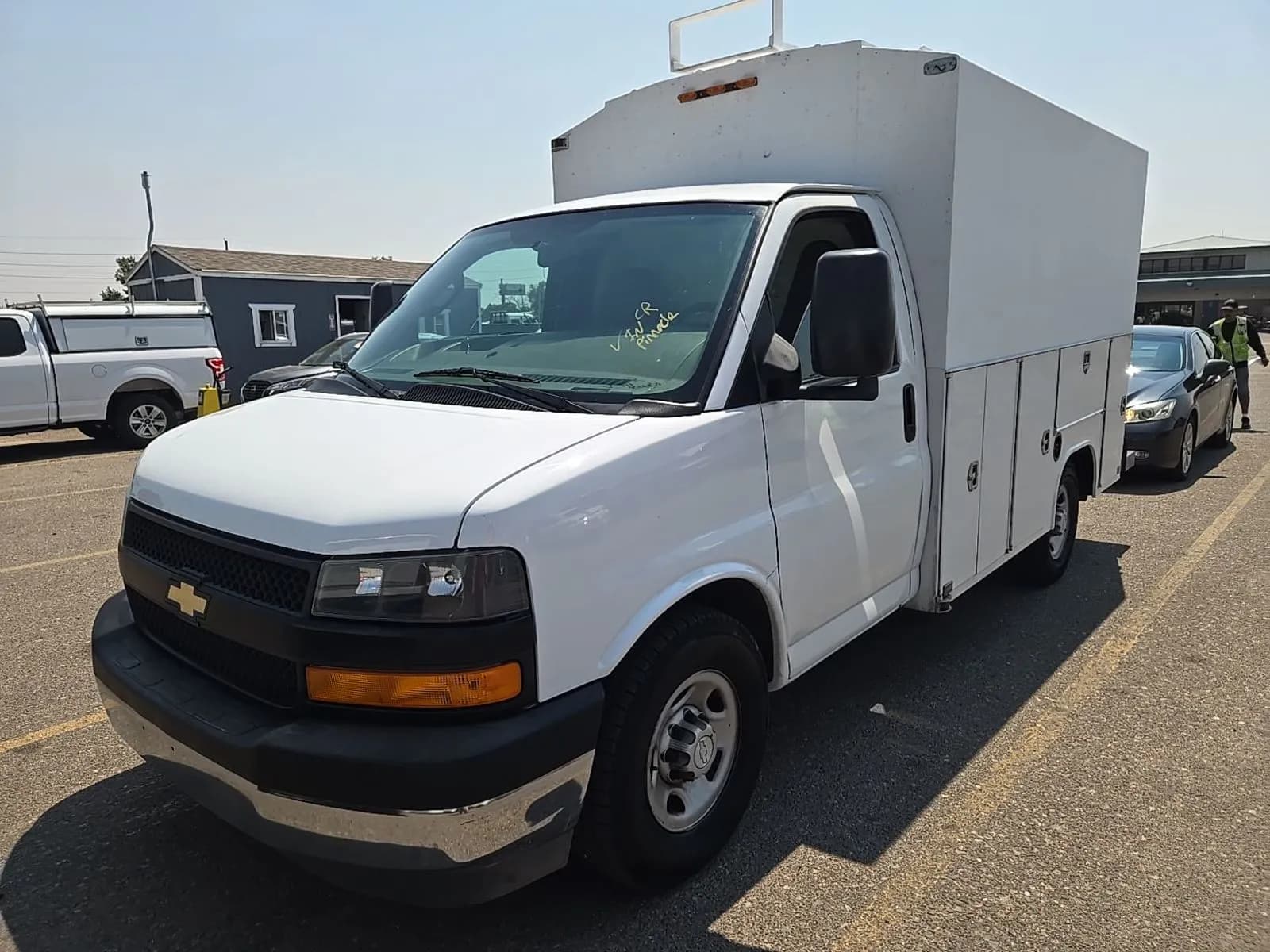 2018 Chevrolet Express 3500 - Box