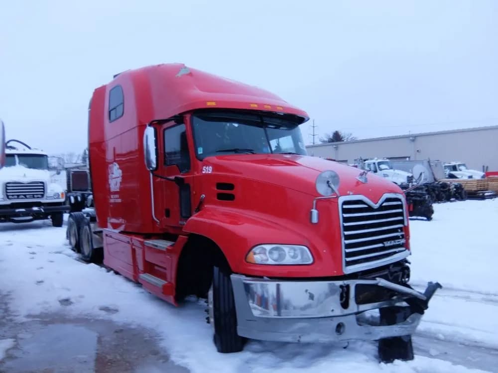 2014 MACK CXU (Pinnacle)