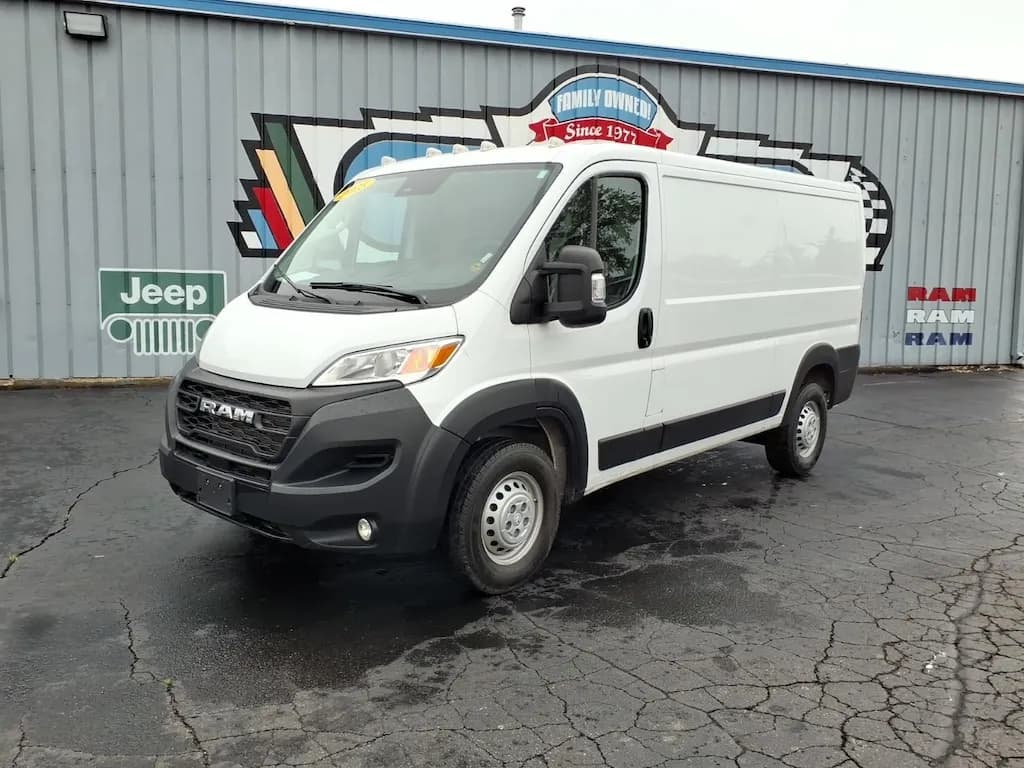 2025 Ram ProMaster - Vans