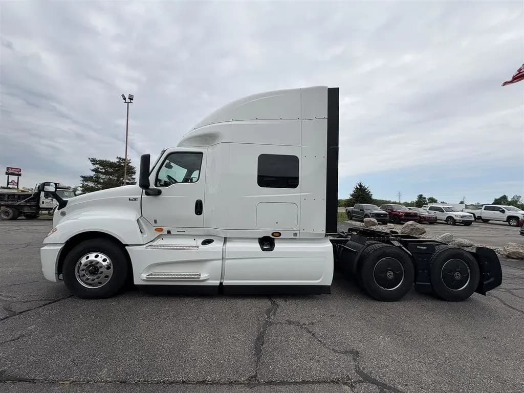 2027 International LT Series