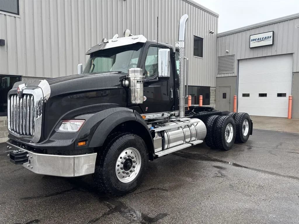 2026 International HX Series - Day Cab