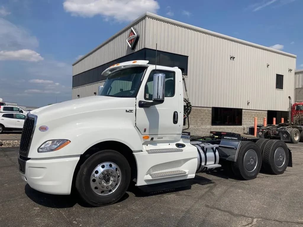 2025 International LT Series - Day Cab
