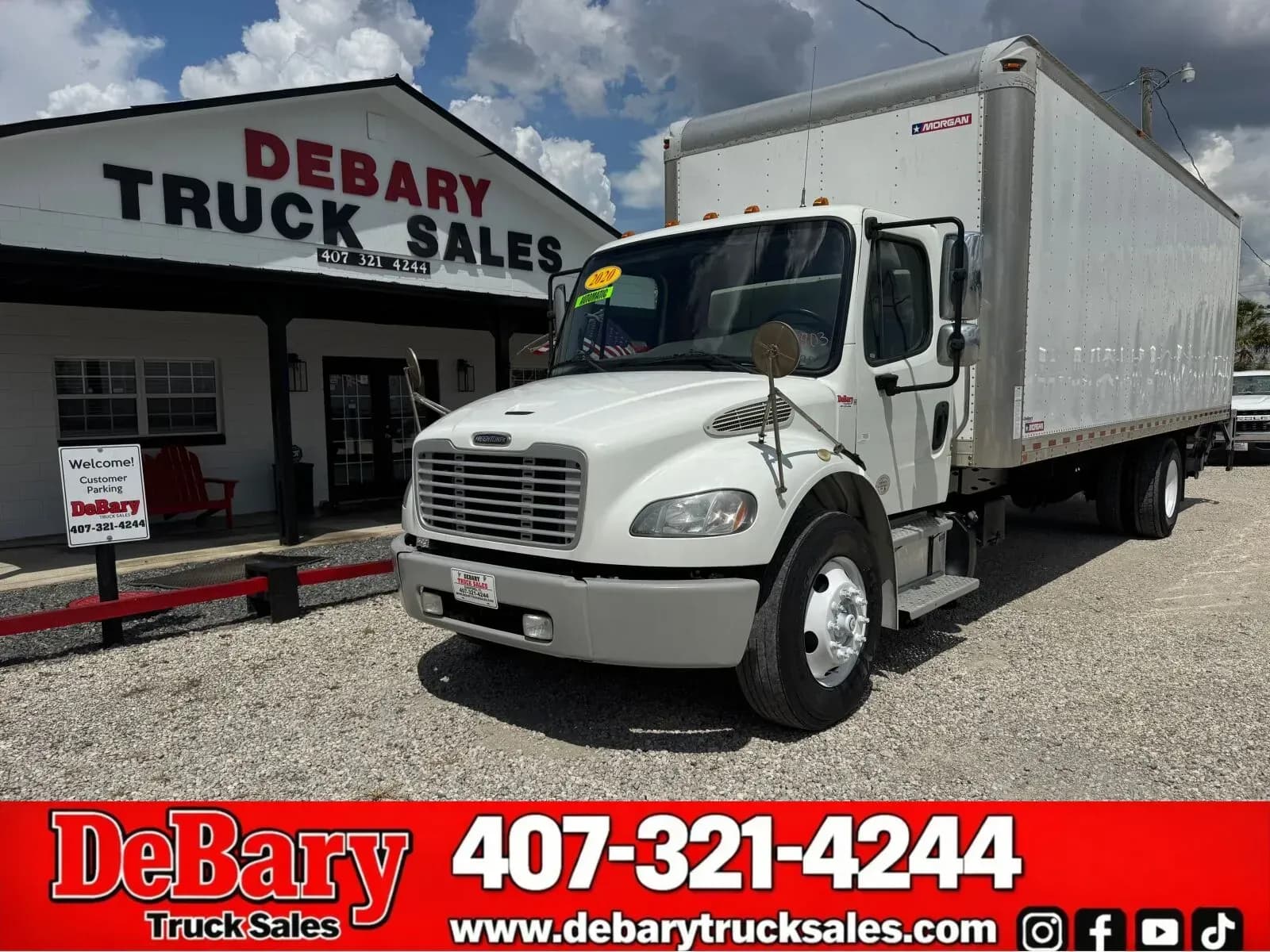 2020 Freightliner M2 106 - Box