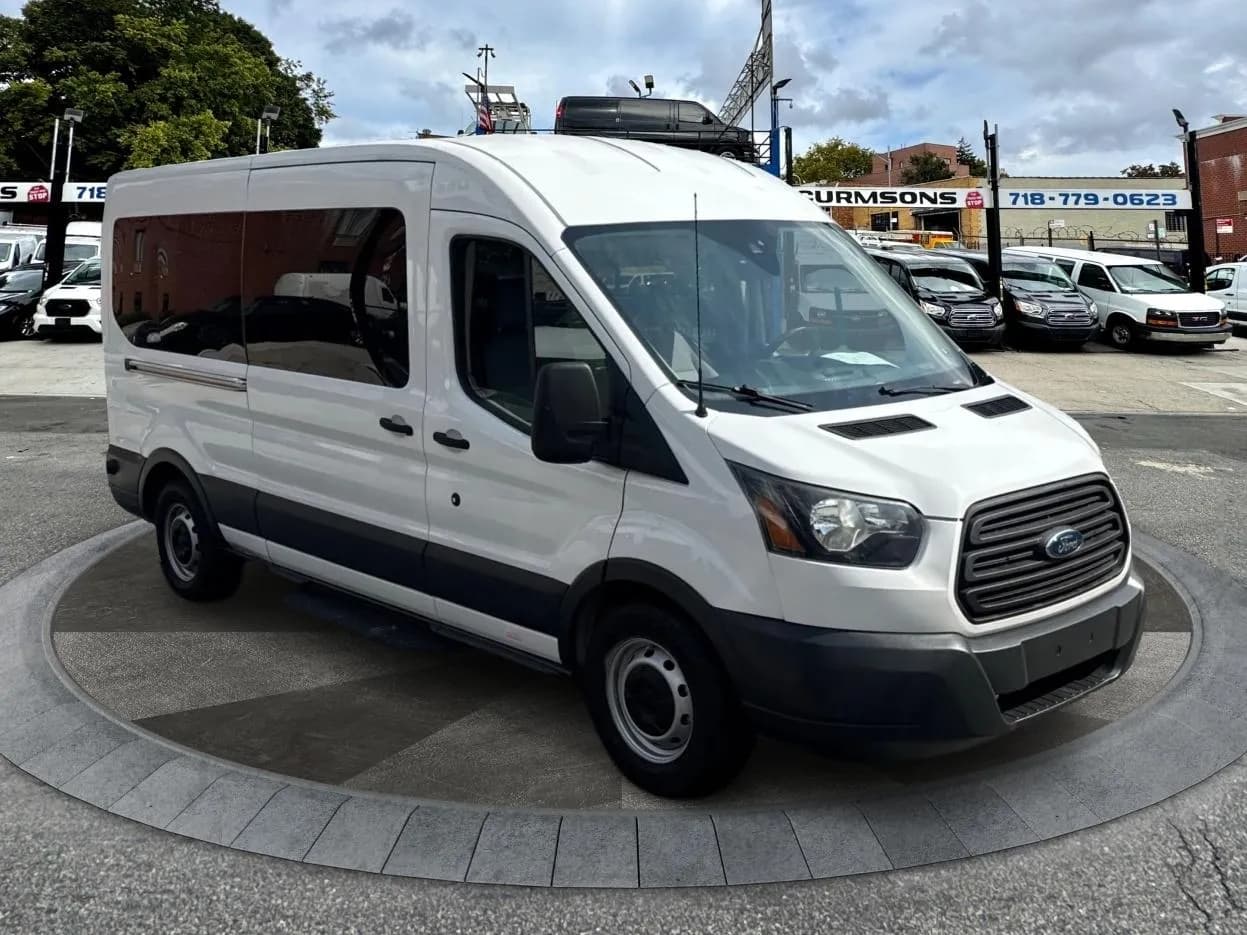 2017 Ford Transit Wagon T-350 148" Med Roof XLT Sliding RH Dr - Vans