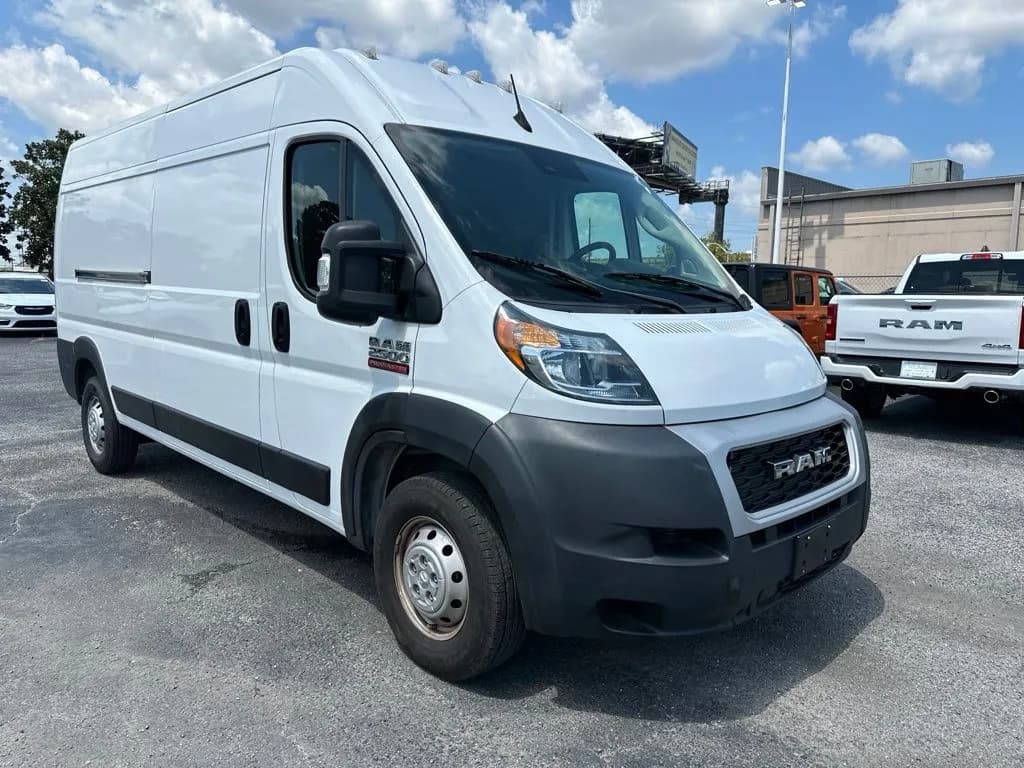 2022 Ram ProMaster - Vans