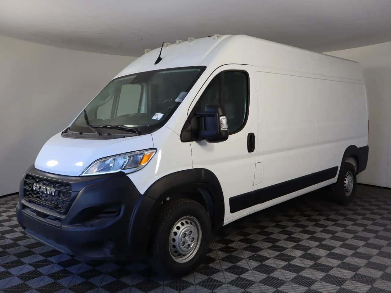 2025 Ram ProMaster - Vans