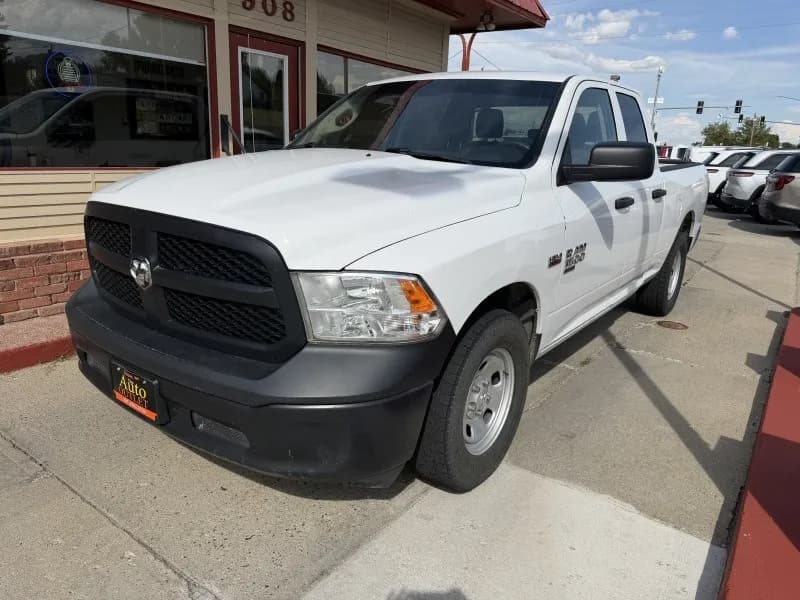 2023 Ram 1500 Classic - Pickup