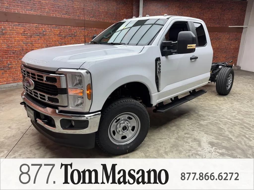 2026 Ford F-350SD - Chassis