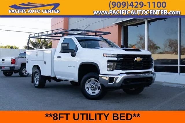 2024 Chevrolet Silverado 2500HD - Chassis