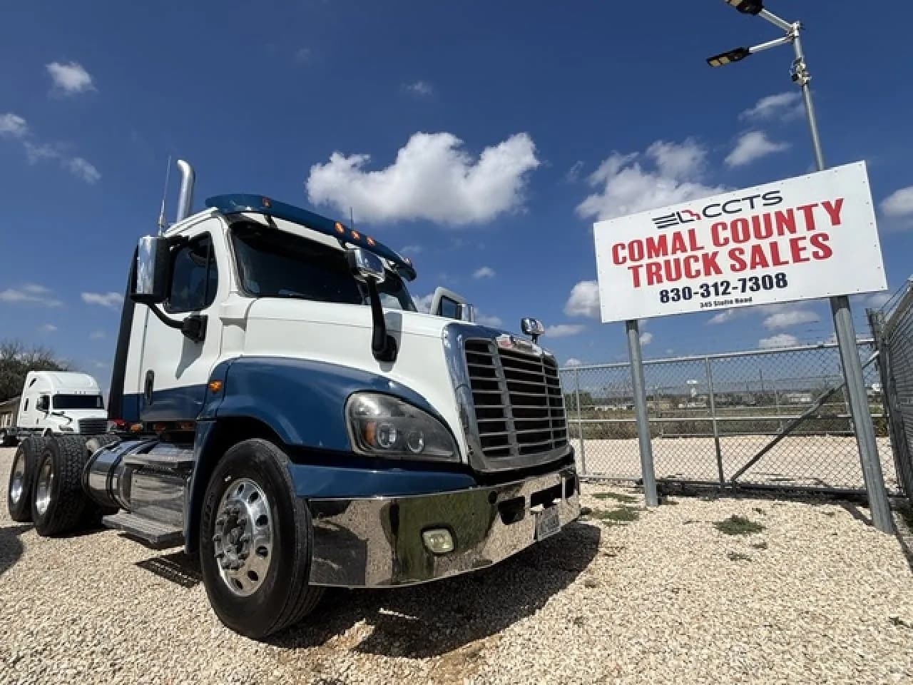 2014 Freightliner Cascadia - Day Cab