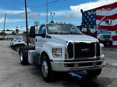 2021 Ford F-750 CAB & - Chassis