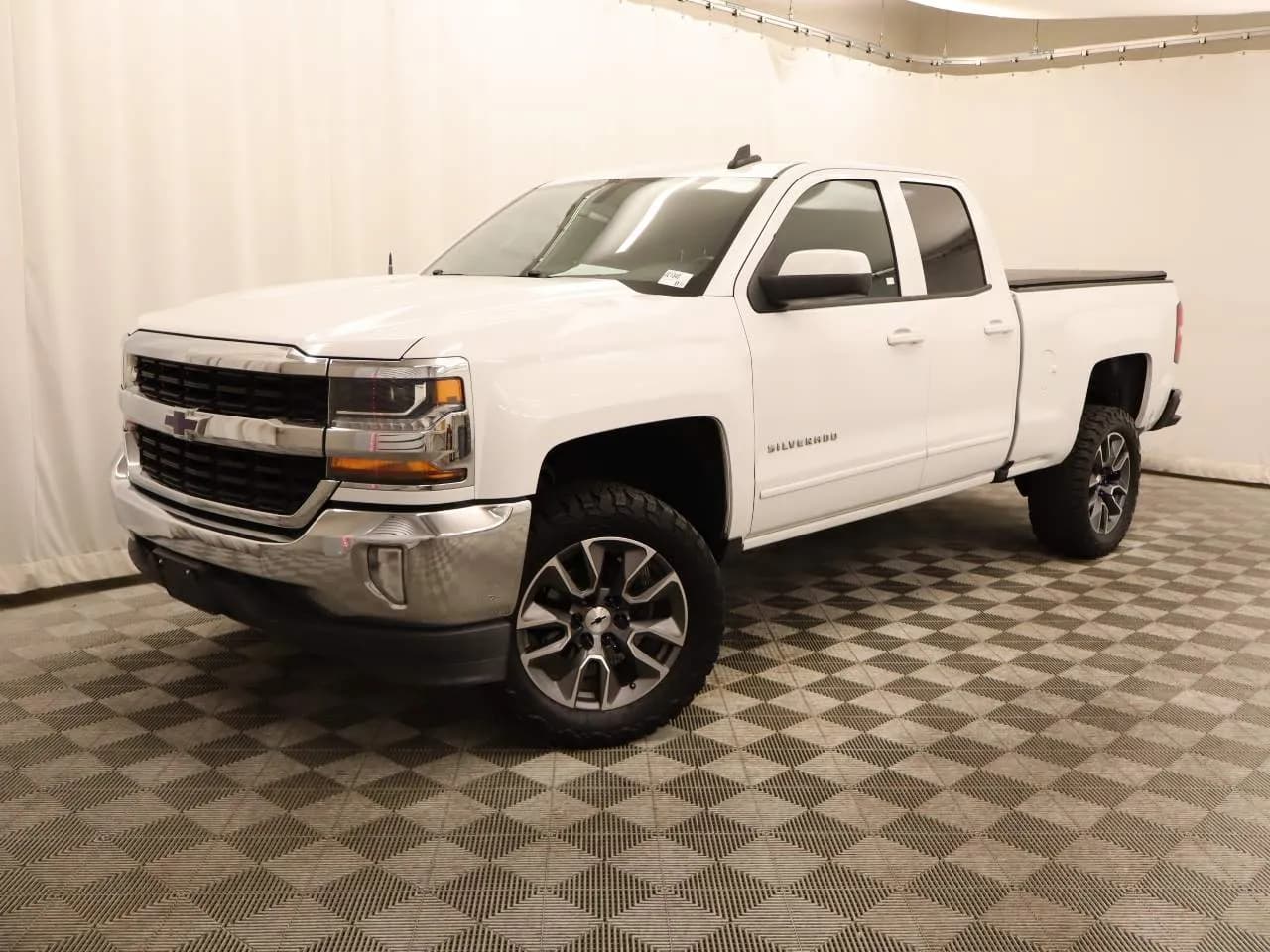 2018 Chevrolet Silverado 1500 - Pickup