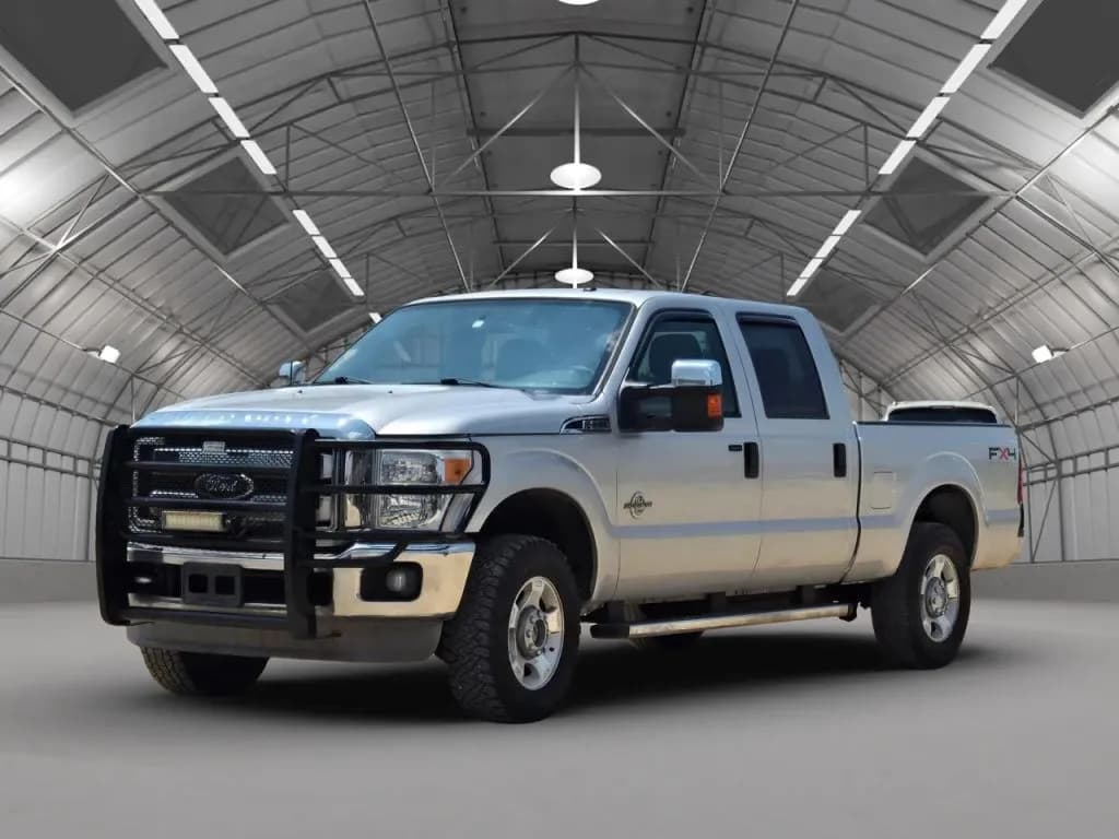 2011 Ford F250 Super Duty Crew Cab - Pickup
