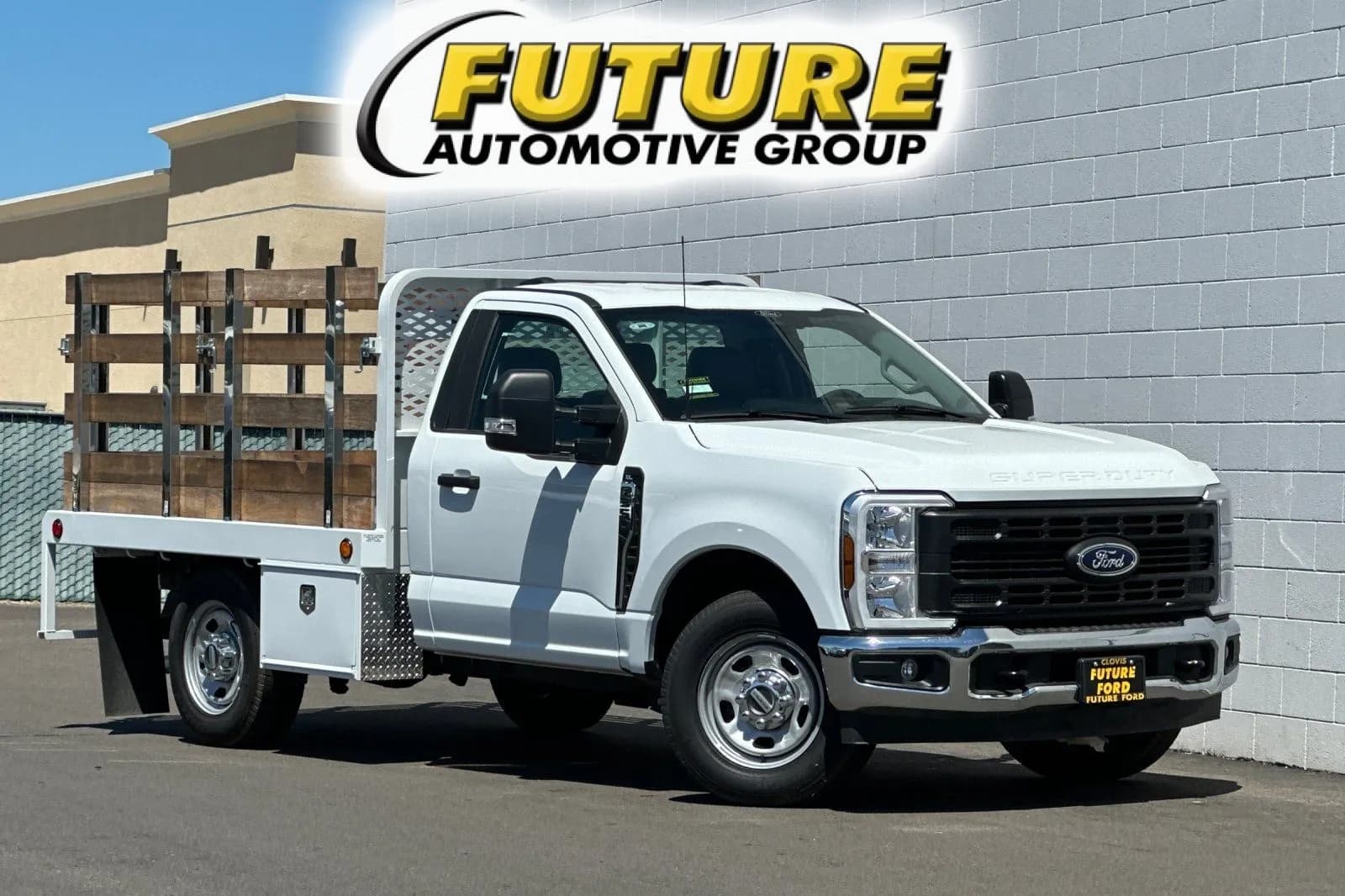 2024 Ford F-350 - Stake