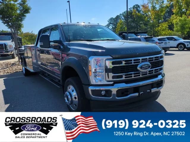 2026 Ford F-450 Crew Cab - Chassis