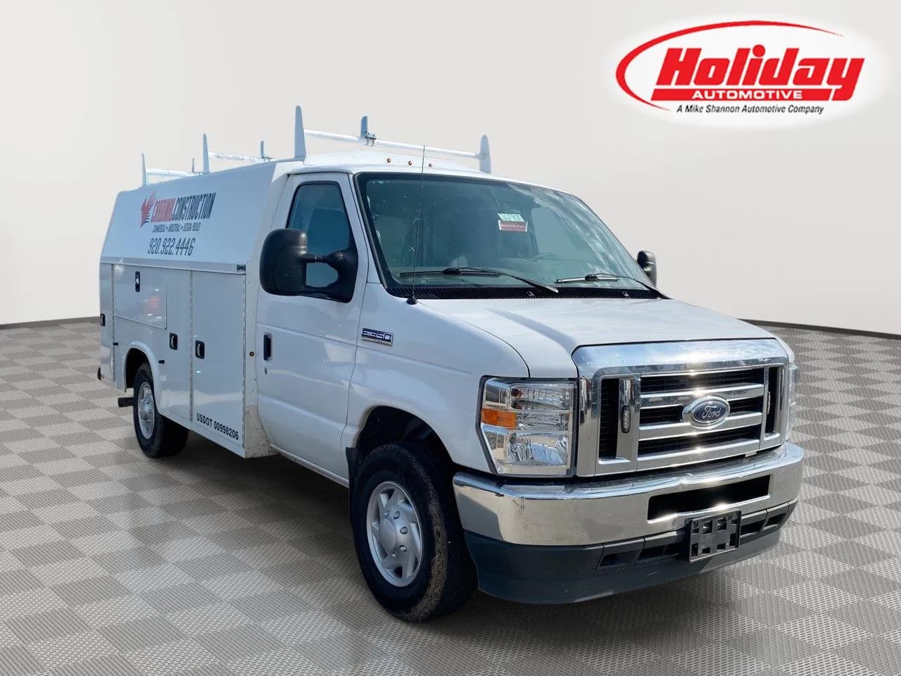 2022 Ford E-350 - Box