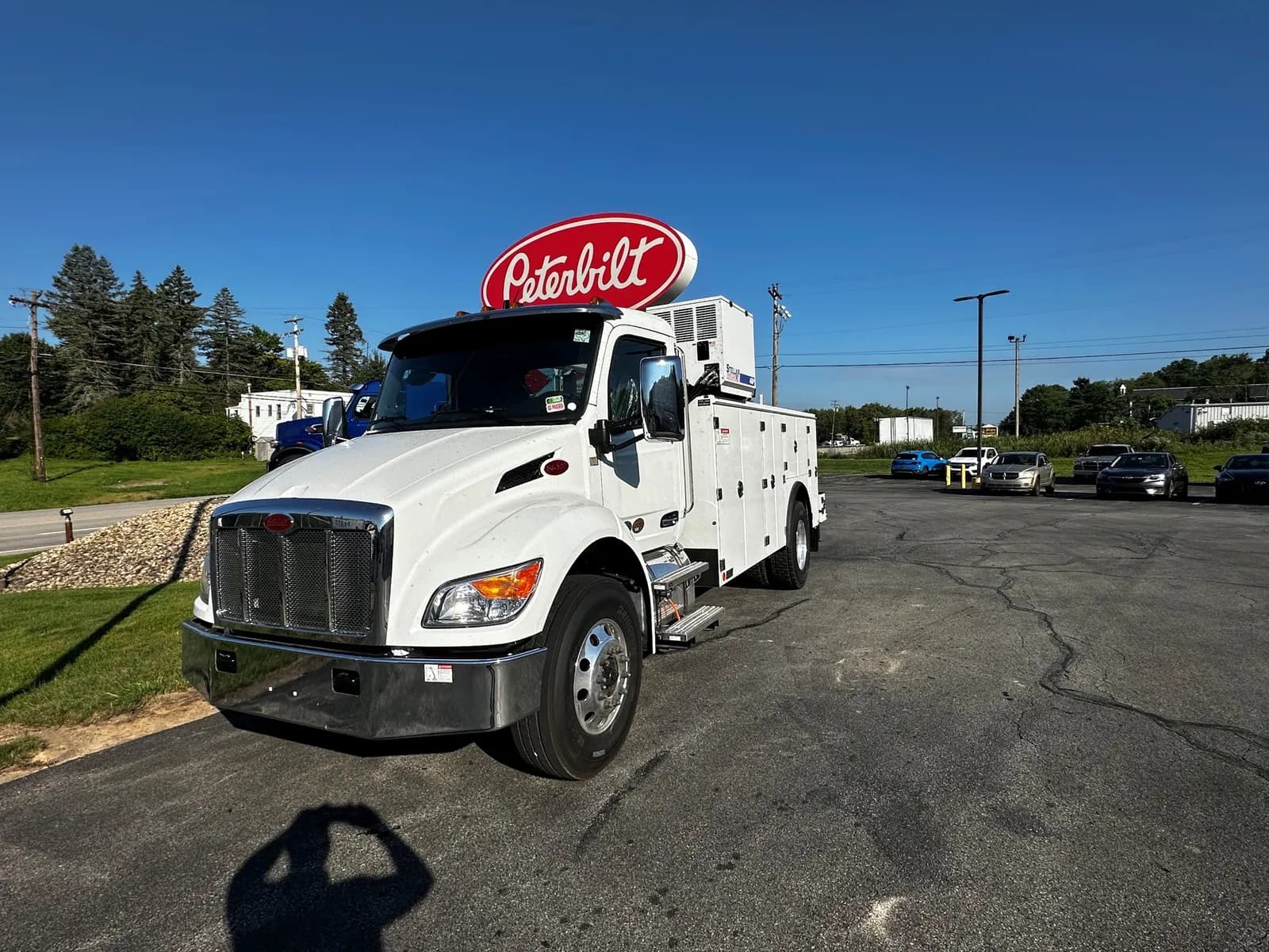 2027 PETERBILT 537