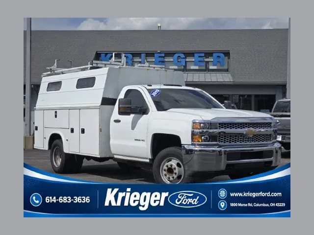 2019 Chevrolet Silverado 3500HD CC - Chassis