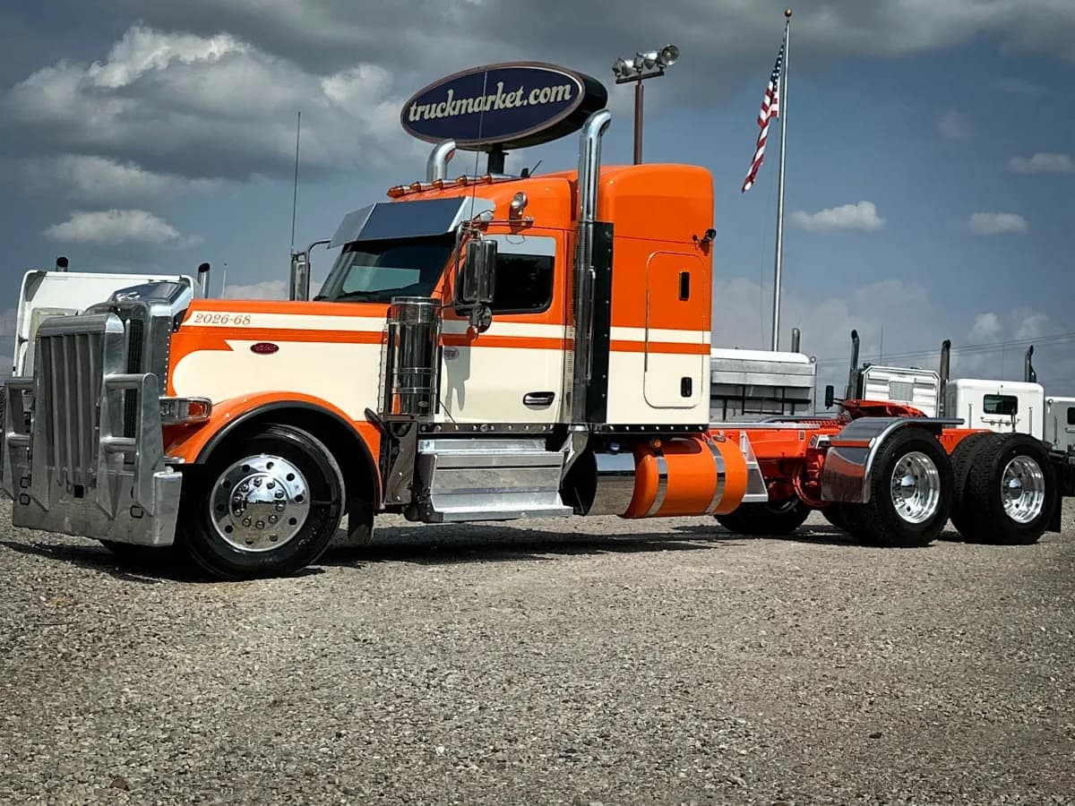 2026 Cummins 589 - Sleeper
