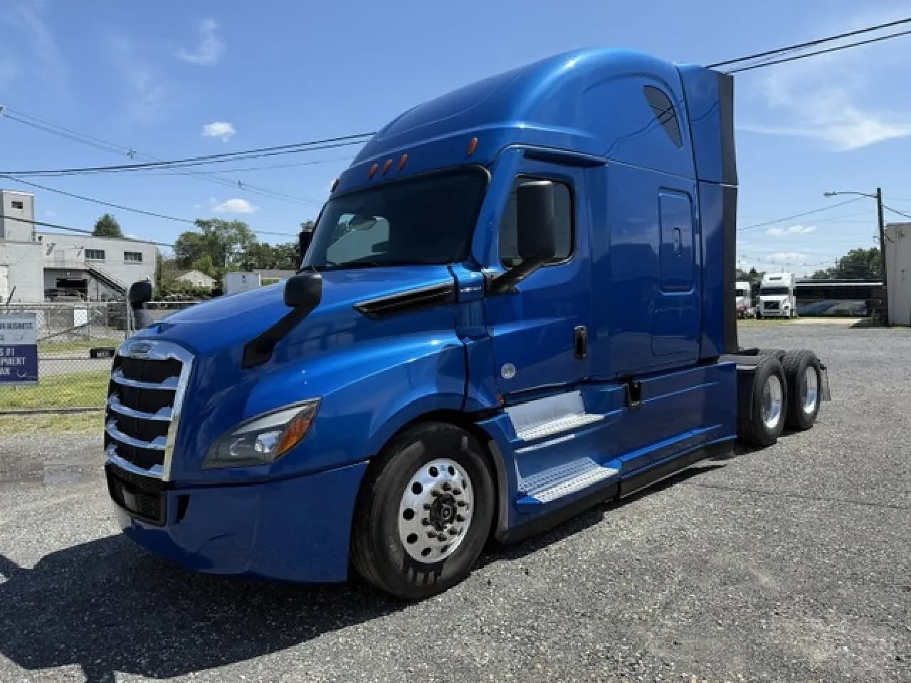 2022 Freightliner Cascadia - Sleeper