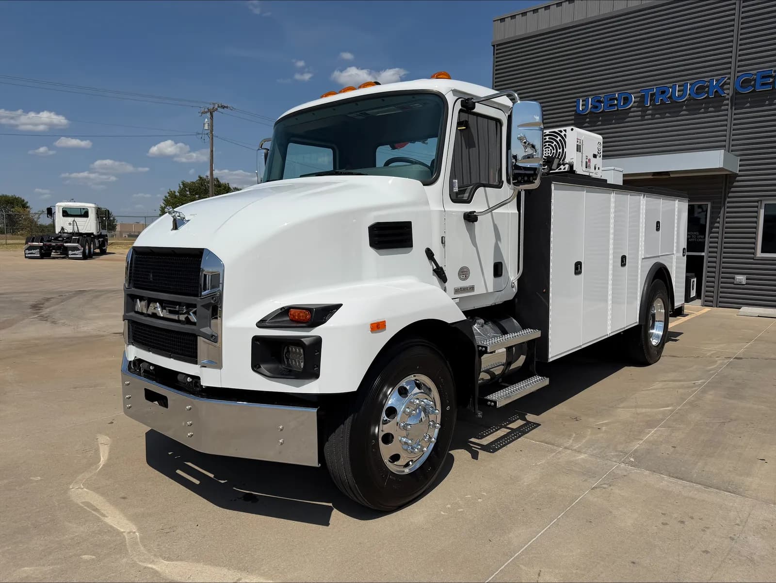 2024 Mack MD6 - W0024 - Service