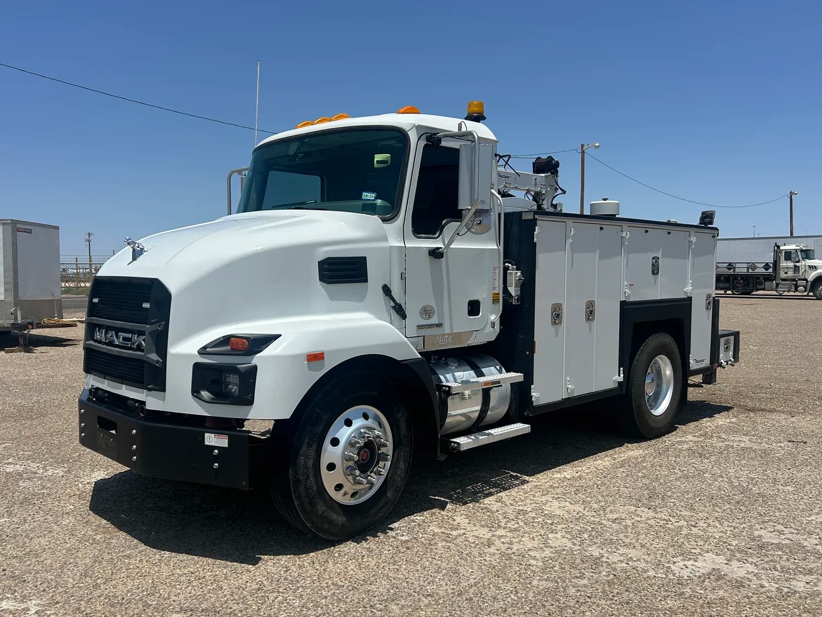 2021 Mack MD642 - - Crane