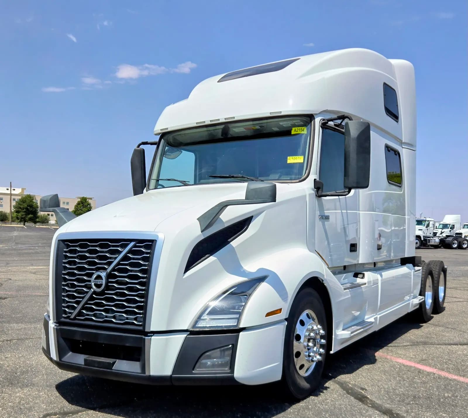 2022 Volvo VNL64T860 - Sleeper