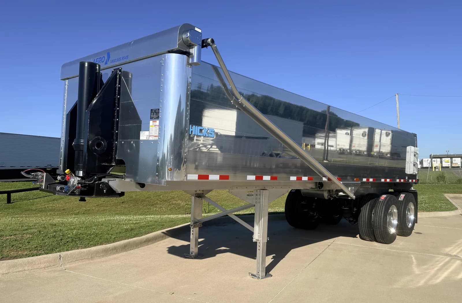2027 Hicks FL2827 - Dump