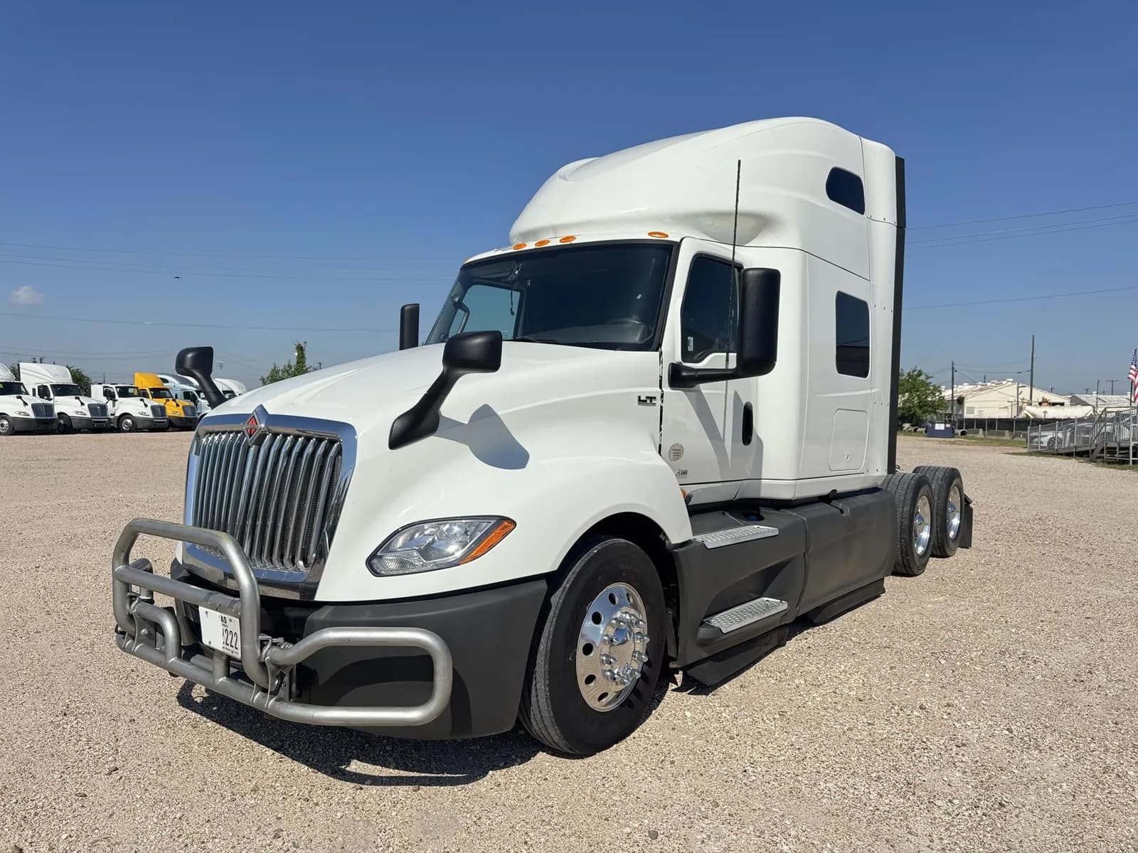2020 International LT - - Sleeper