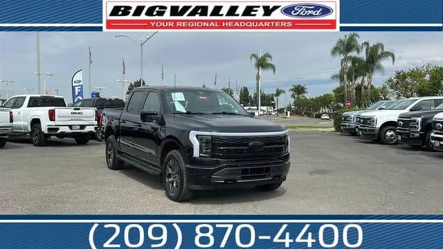 2022 Ford F-150 Lightning - Pickup