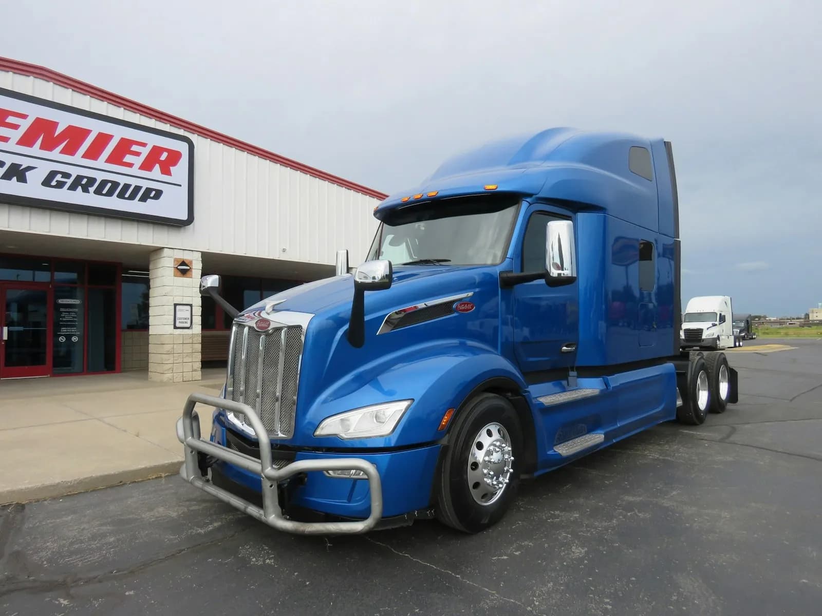 2023 Peterbilt 579