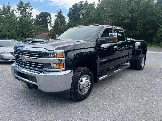 2017 Chevrolet Silverado 3500HD Work Truck Crew Cab