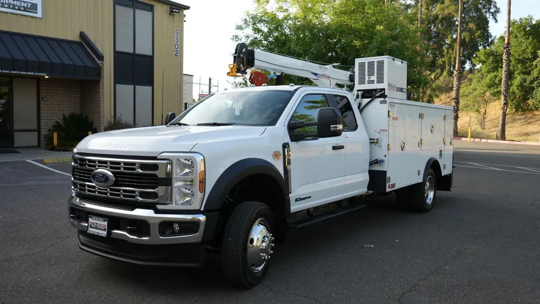 2026 Ford F550 - Service