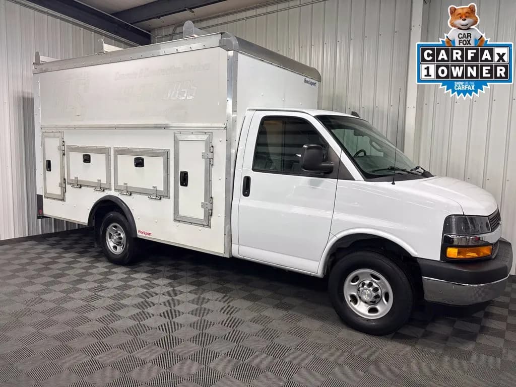 2021 Chevrolet Express 3500 - Box