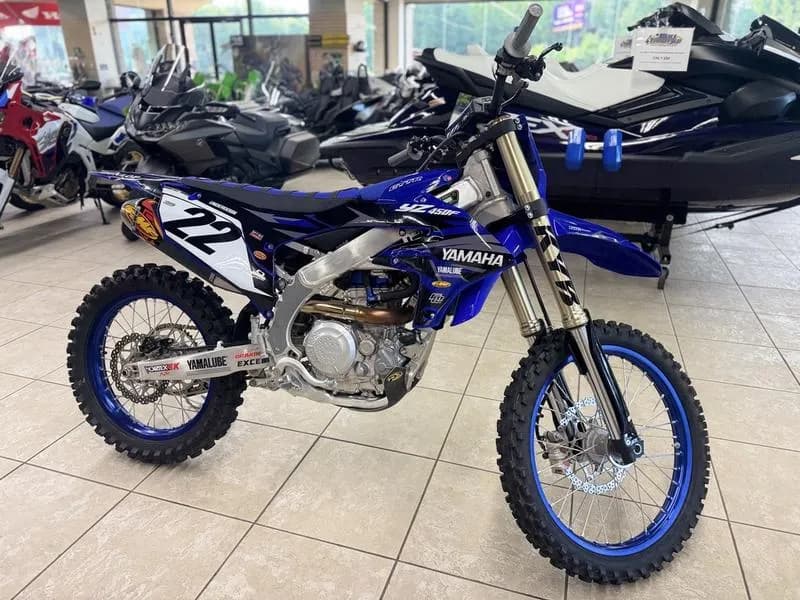 2025 Yamaha YZ450F Team Yamaha