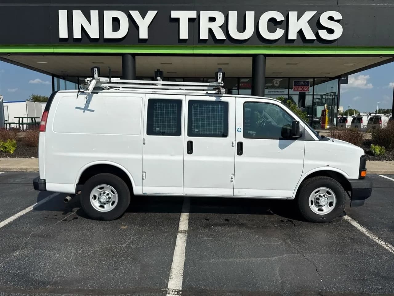 2017 Chevrolet Express - Vans