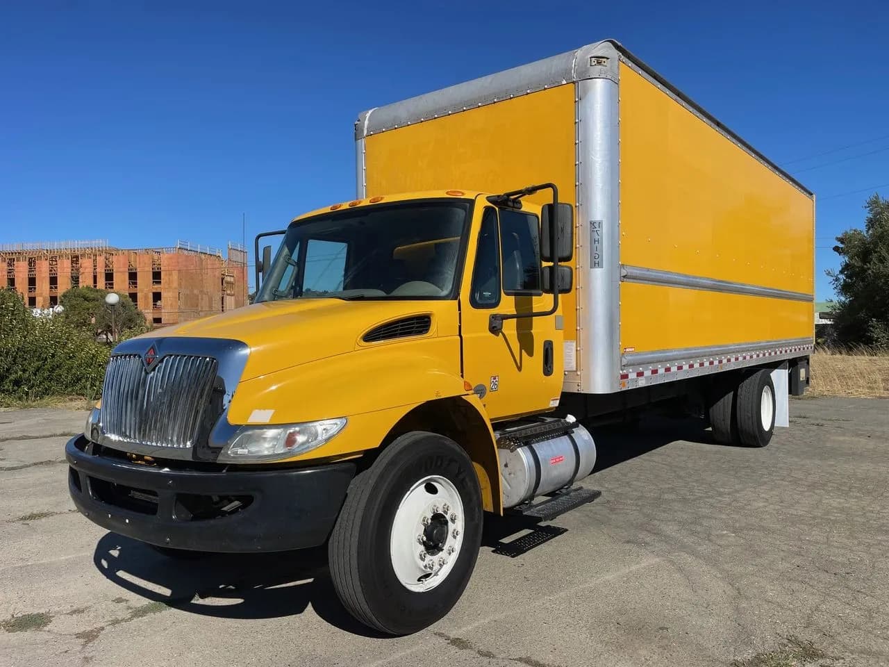2019 International DuraStar 4300 - Box