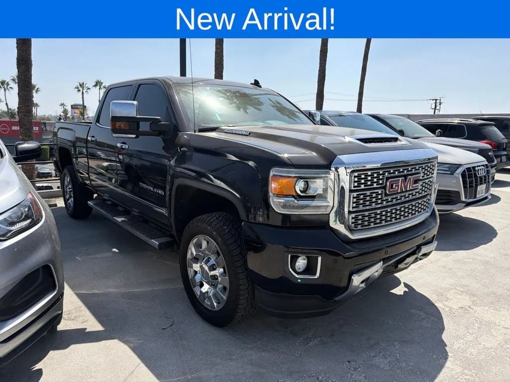 2018 GMC Sierra 2500HD - Pickup