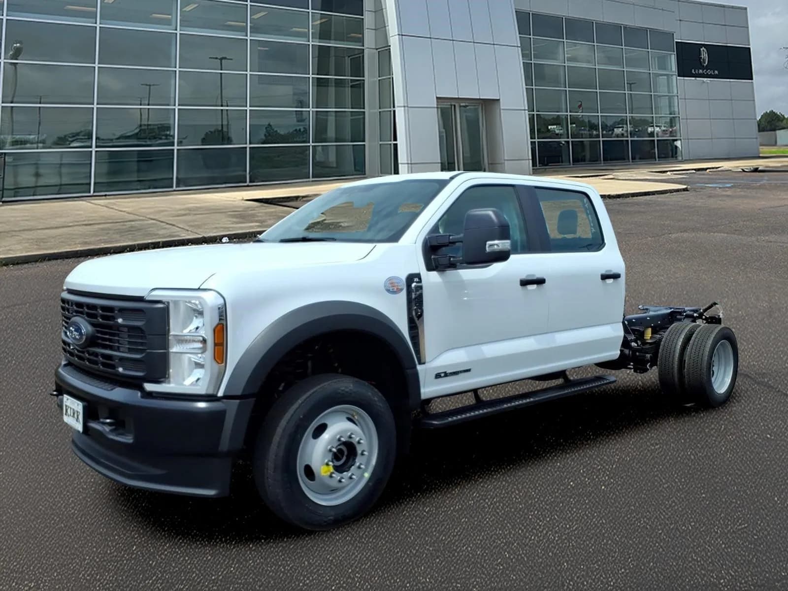 2026 Ford F-450 XL - Chassis