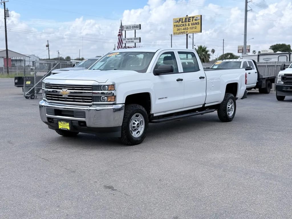 2018 Chevrolet Silverado 2500 Crew Cab - Pickup