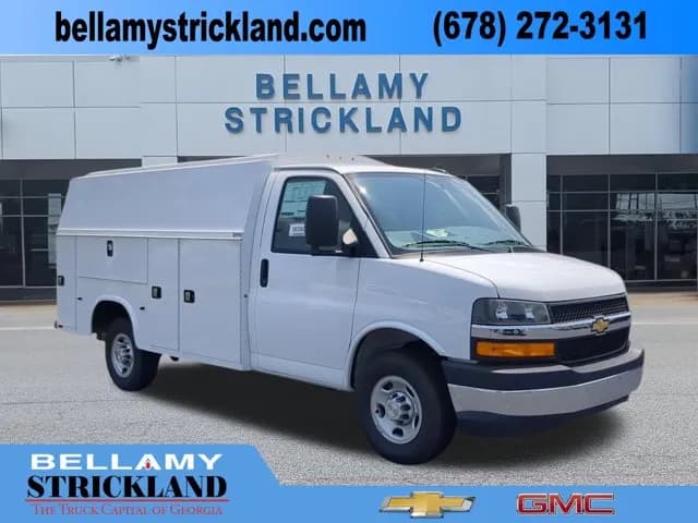 2026 Chevrolet Express 3500 - Box