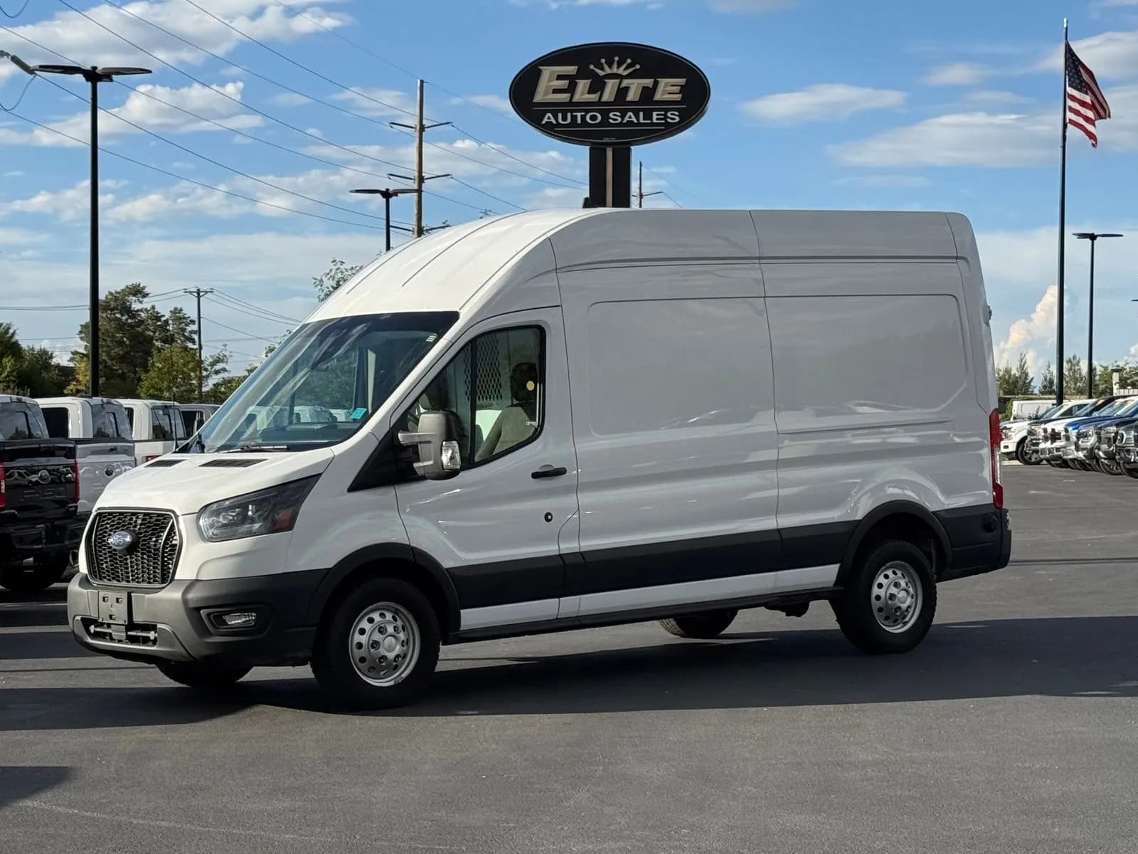 2025 Ford Transit-250 - Vans