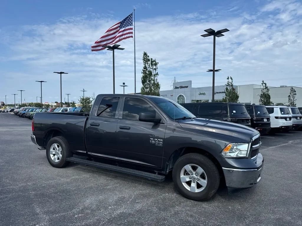 2021 Ram 1500 Classic - Pickup