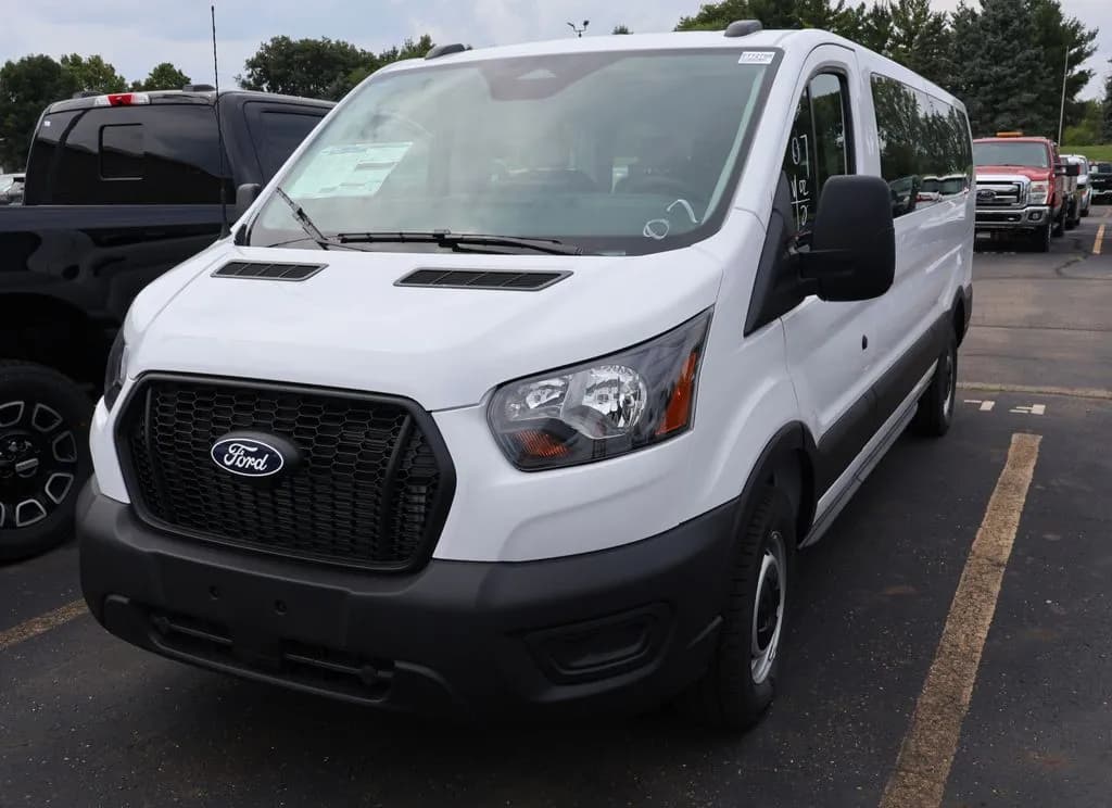 2026 Ford Transit 350 - Vans