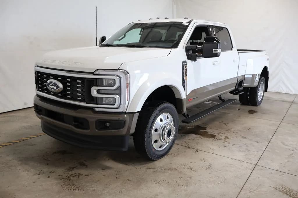 2027 Ford F-450 Crew Cab