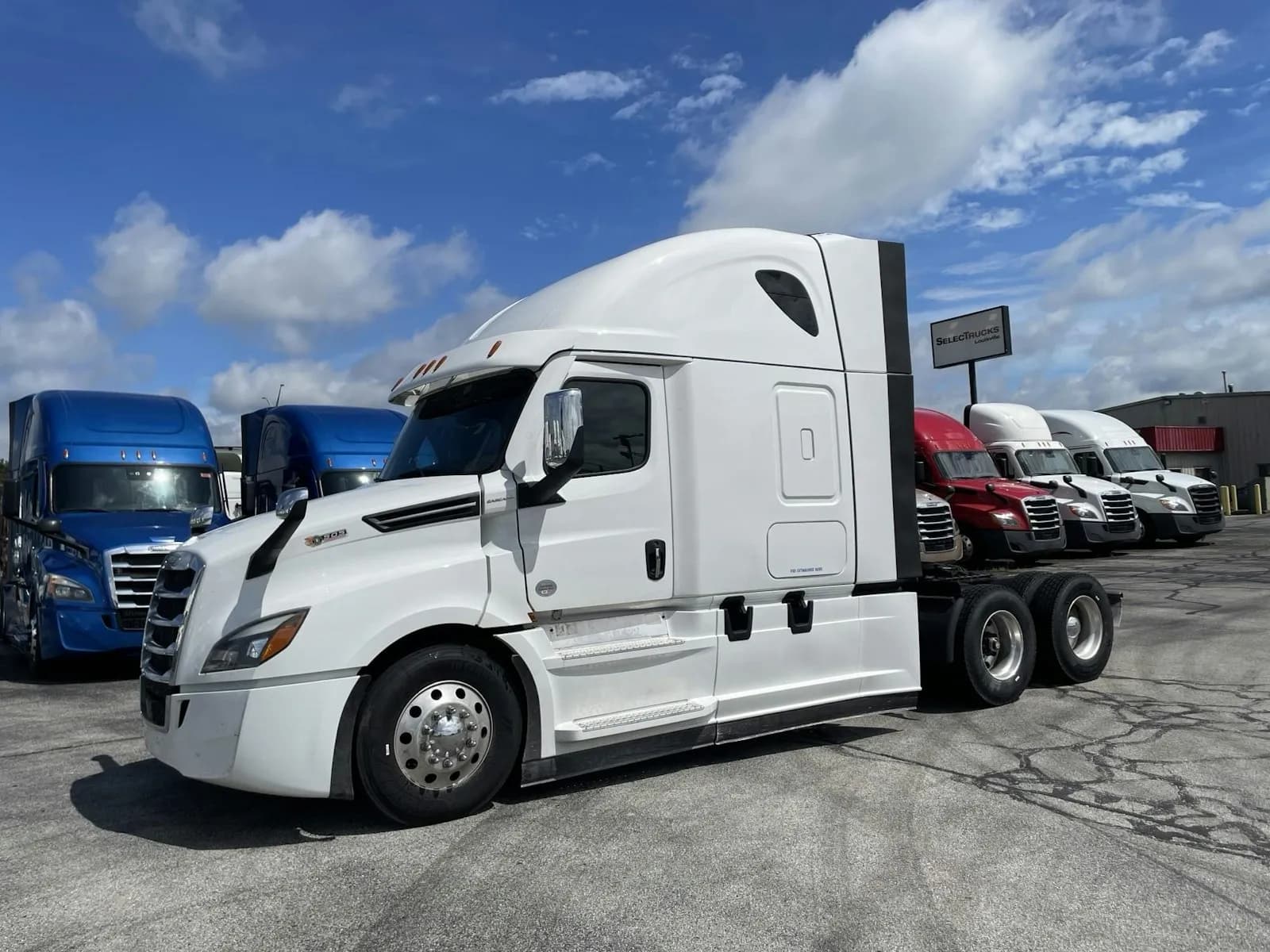 2024 Freightliner Cascadia