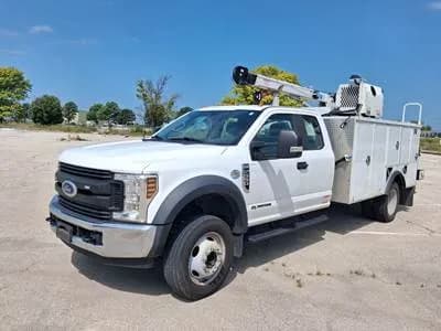 2019 Ford F-550 - Crane