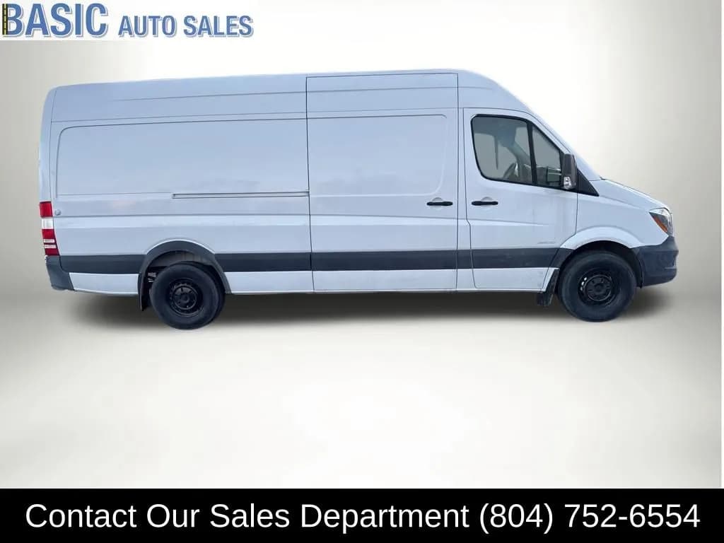 2014 Freightliner Sprinter 2500 - Vans