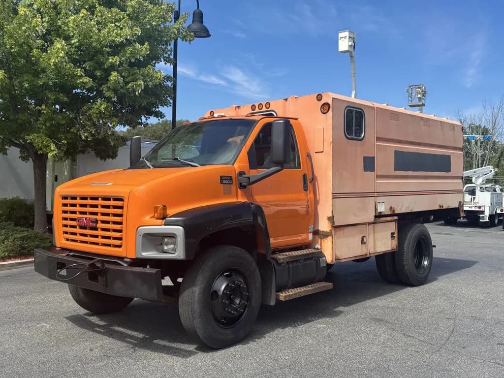 2004 GMC TopKick C6500 - Chassis